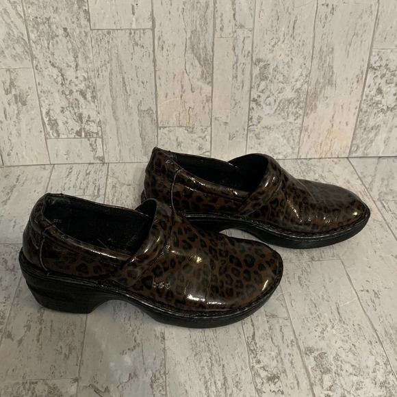 BOC Born Concept Womens Clogs Size 7 Brown Leopard Print Leather Slip On - Picture 4 of 10